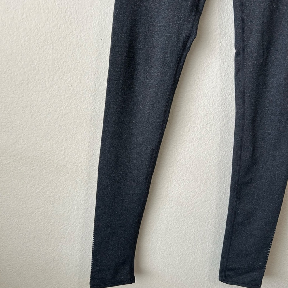 Leggings Long Gray Merle White Stripe Accent on Hips Pocket by Fabletics Size XS - Picture 4 of 13